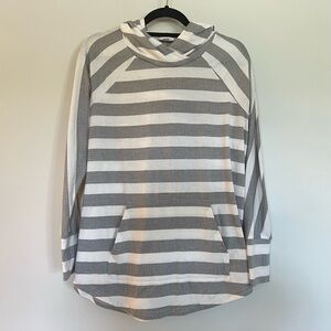 Lularoe Amber Hooded Long Sleeve Top Large